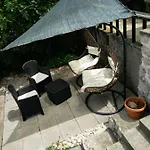 Crni Сasa de vacaciones Gdinj
